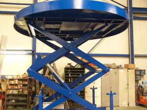 l_round_lift_table
