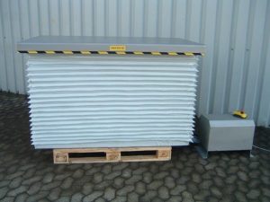 l_stainless_steel_lift_table2